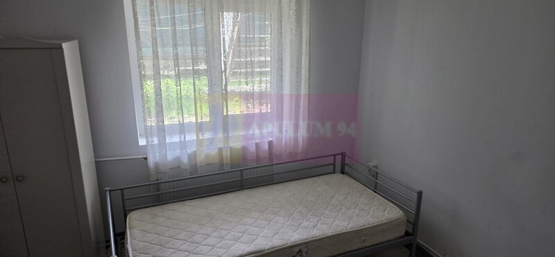 Vila de vanzare  cu 13 camere in Busteni (camin pentru seniori)