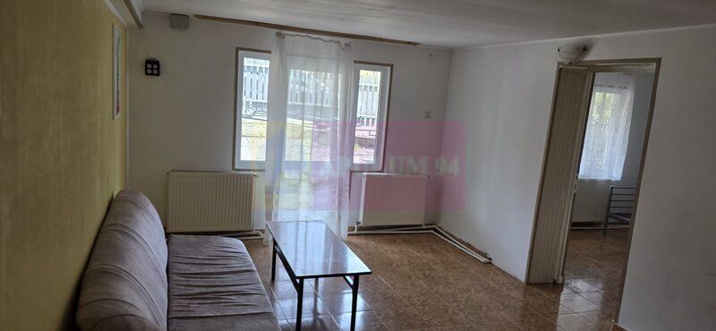 Vila de vanzare  cu 13 camere in Busteni (camin pentru seniori)