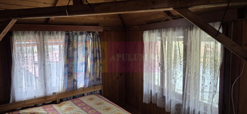 Vila de vanzare  cu 13 camere in Busteni (camin pentru seniori)